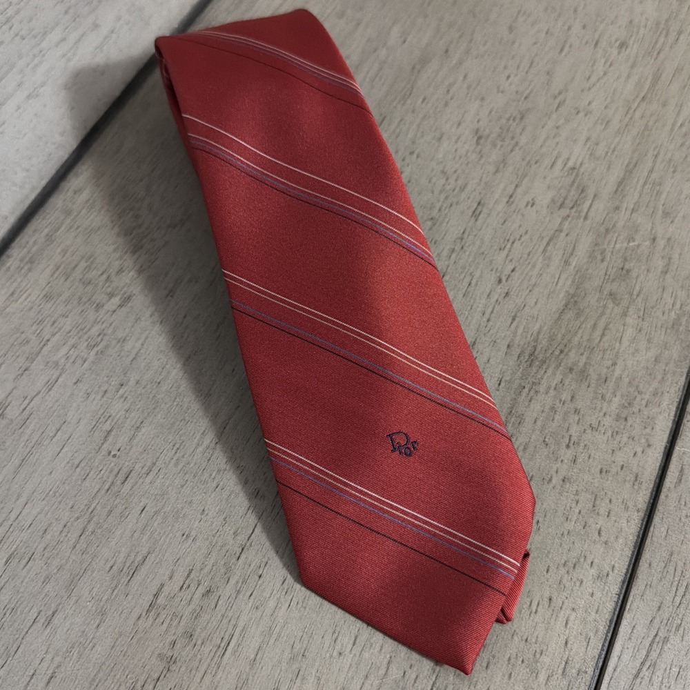 Christian Dior Silk Tie Mens One Size Red Lined Silk Blend Necktie 55"x3" USA